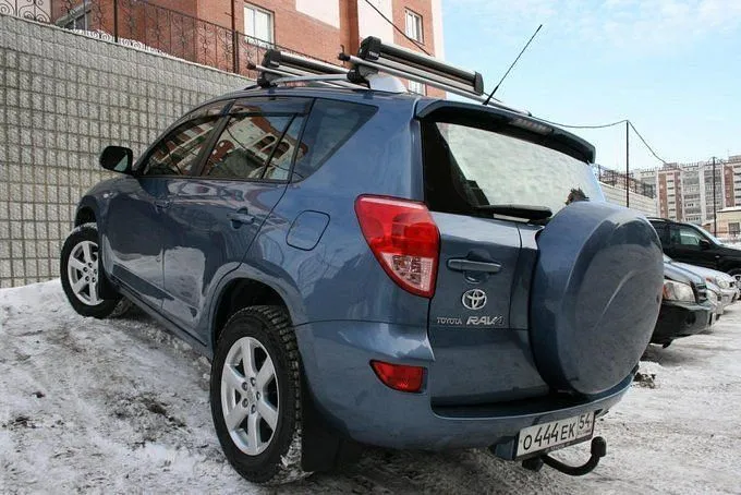 Фаркоп для Toyota RAV4 III (XA30) 2005 - 2014
