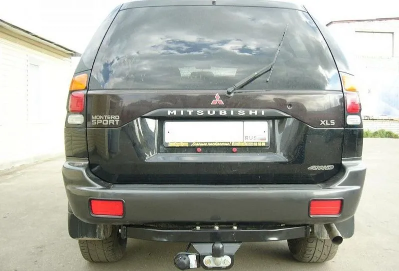Фаркоп для Mitsubishi Montero Sport 1998 - 2008