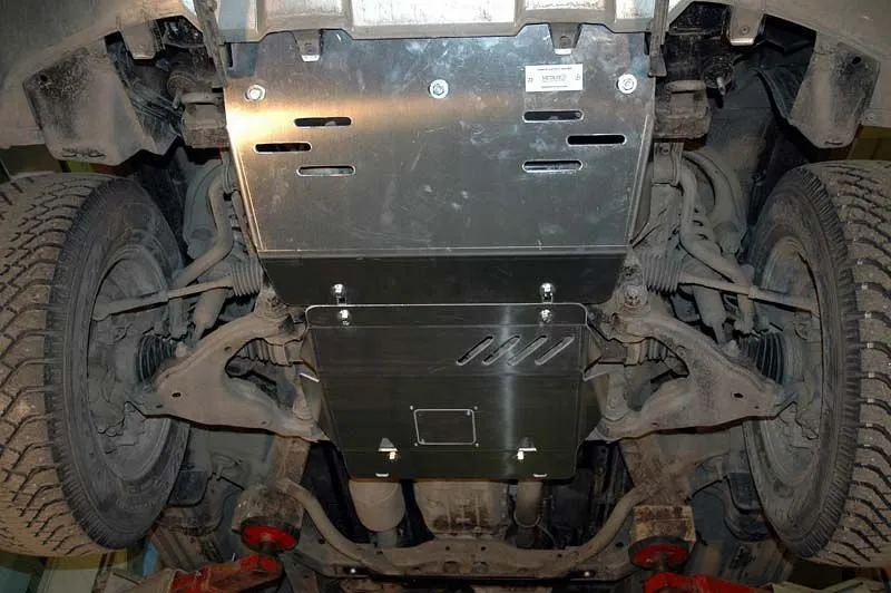 Защита рул. и карт. для Toyota FJ Cruiser (J15) 2006 - 2018